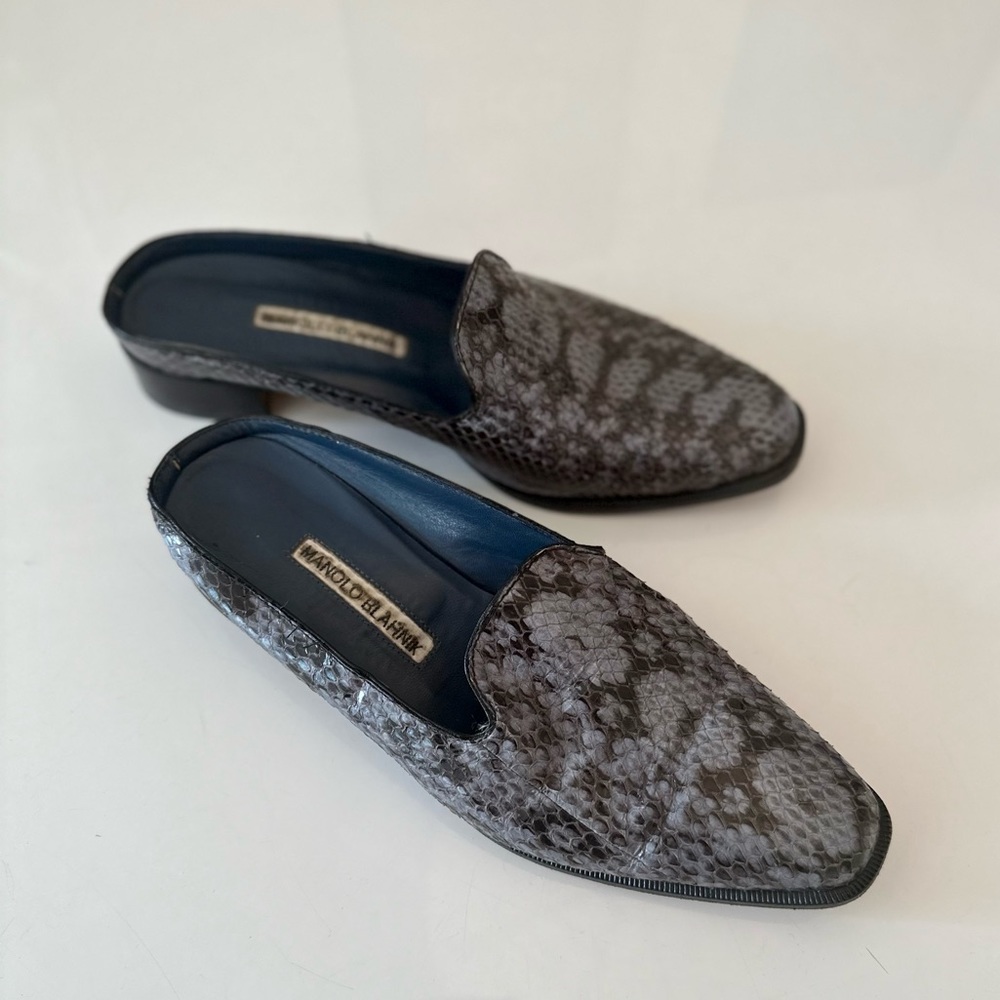 Manolo Blahnik Leather Mules 37